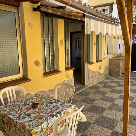 Nassia 1 By La Via Del Mare Viaggi E Vacanze Apartament